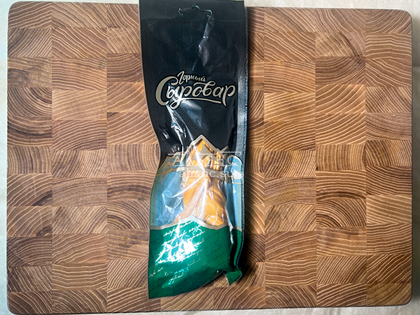 Сыр 100 гр ГОРНЫЙ СЫРОВАР (Косичка копчёная) в Новомосковске