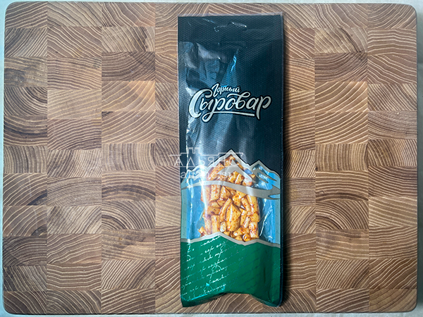 Сыр 60 гр ГОРНЫЙ СЫРОВАР (Бочонок копчёный с аджикой) в Новомосковске