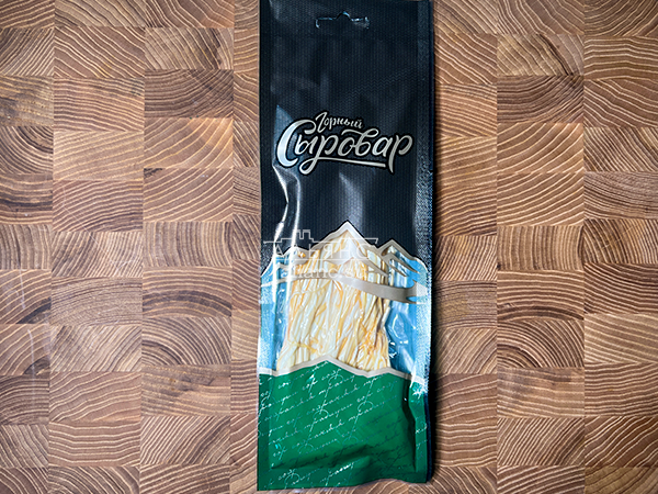 Сыр 60 гр ГОРНЫЙ СЫРОВАР (Паутинка копчёная) в Новомосковске