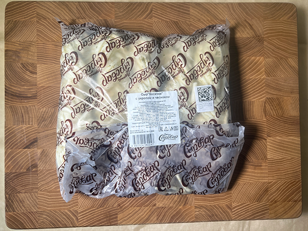 Сыр 1 кг ГОРНЫЙ СЫРОВАР (Косичка с укропом и чесноком) в Новомосковске